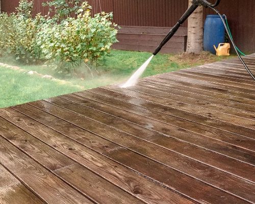 pressure-wash-deck